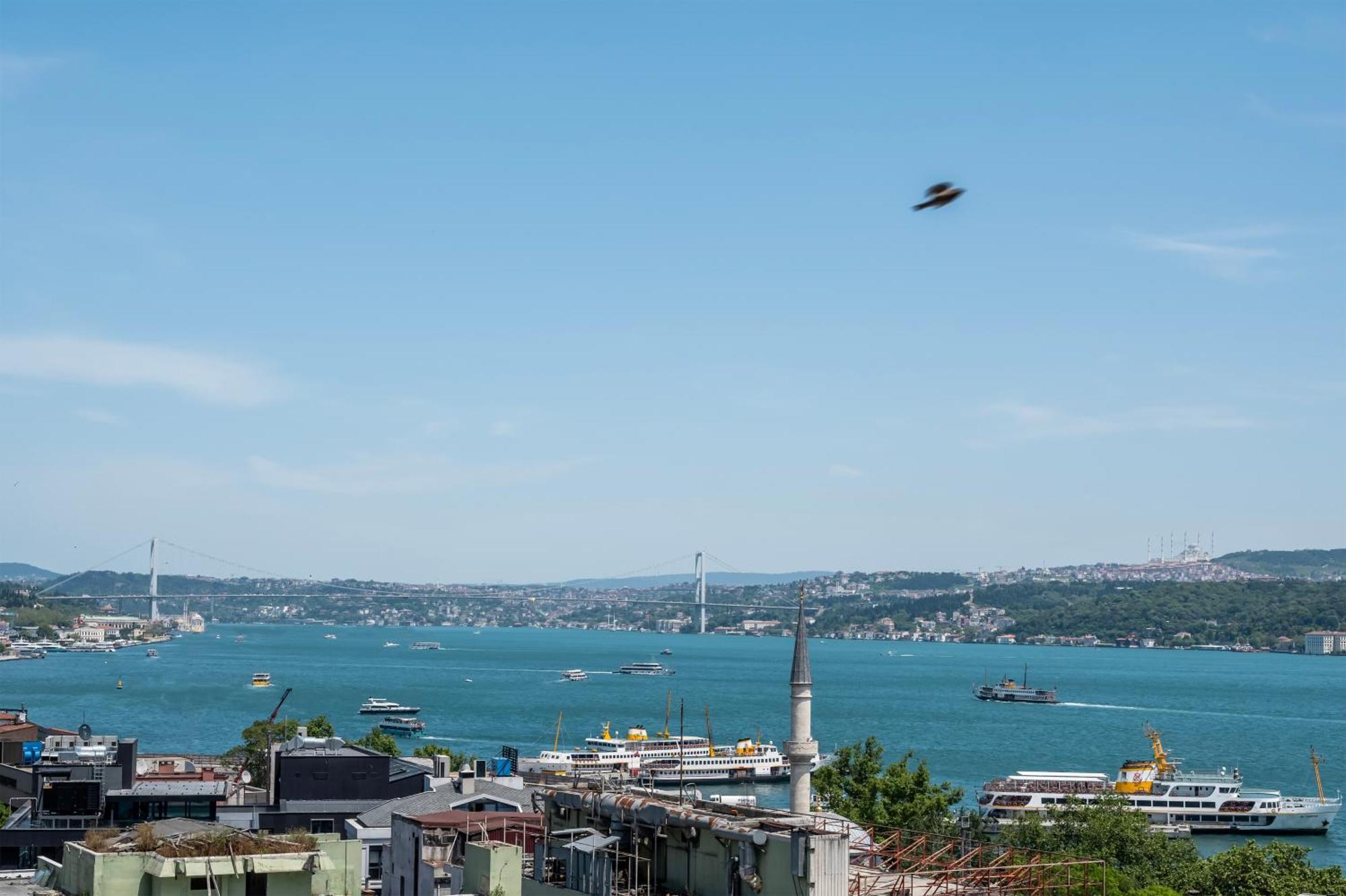 Beyond The Bosphorus #6 *
